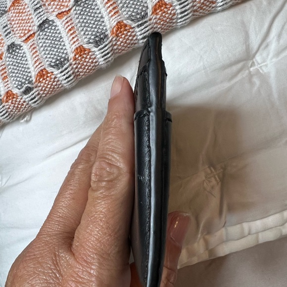 J Crew Black Cardholder - Picture 4 of 6